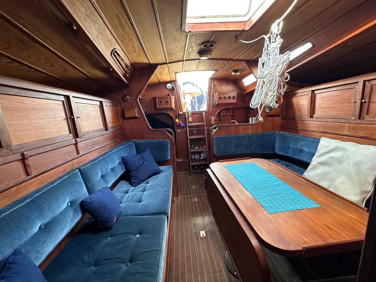 Hotel Unique Wooden Sail Yacht + 2 Bikes Included! Sant Adrià de Besòs Esterno foto