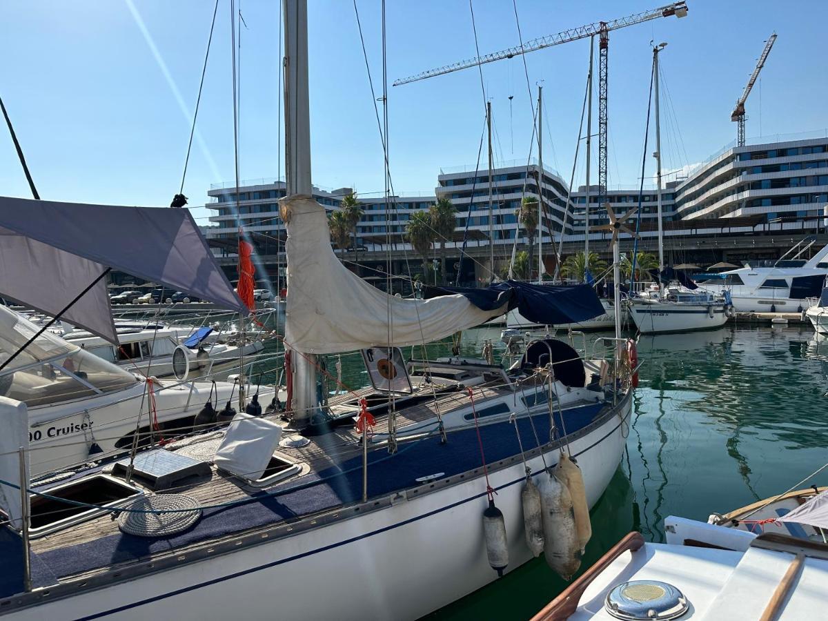 Hotel Unique Wooden Sail Yacht + 2 Bikes Included! Sant Adrià de Besòs Esterno foto